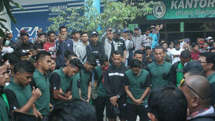 Skuat PSS Sleman saat akan bersiap berangkat ke Solo. Copyright: PSS Sleman