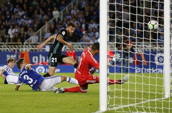 Borja Mayoral saat mencetak gol ke gawang Real Sociedad. Copyright: INDOSPORT