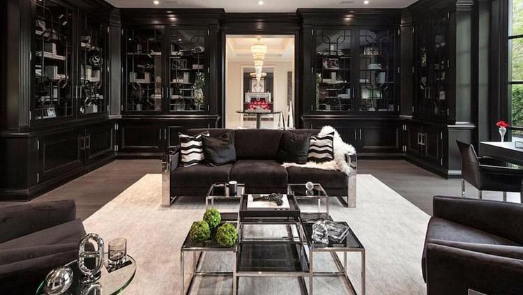 Untuk membiayai desain dan interior perumahan, Mayweather perlu merogoh uang sebesar 500 ribu dolar AS atau sekitar 6,7 miliar rupiah.