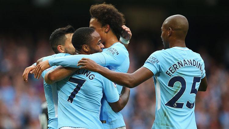 Selebrasi pemain Manchester City. Copyright: Twitter Squawka News.