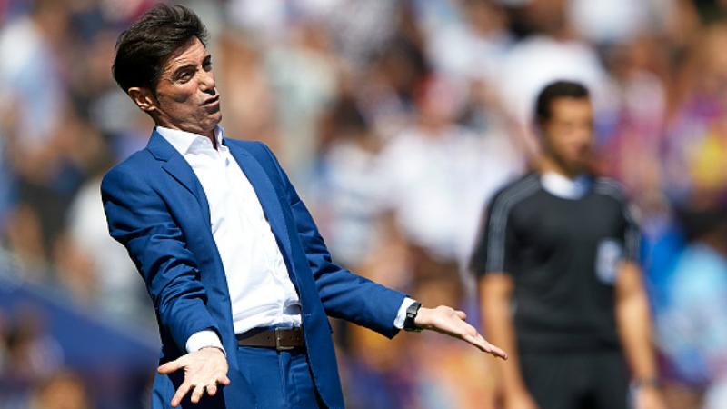 Mantan pelatih sepak bola Valencia, Marcelino Garcia Toral, kabarnya telah terbang ke London untuk membicarakan peluangnya menjadi pelatih Arsenal.