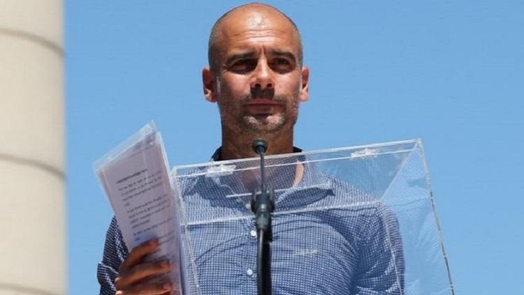 Pep Guardiola mengikuti Kampanye Referendum Kemerdekaan Catalunya 2017. Copyright: Reuters