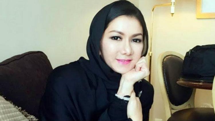 KPK menetapkan Rita Widyasari yang pernah menjadi Bendahara Kontingen SEA Games 2017 menjadi tersangka. - INDOSPORT
