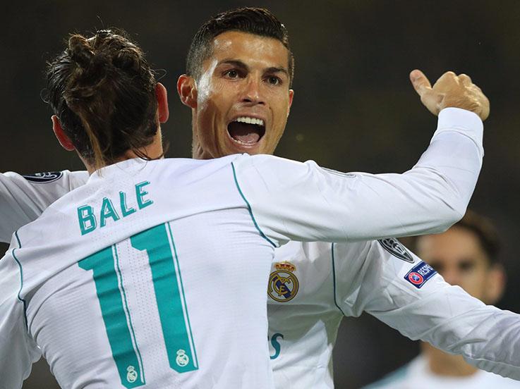 Cristiano Ronaldo dan Gareth Bale menjadi pencetak gol untuk Real Madrid saat melawan Borussia Dortmund. Copyright: Twitter @LaLiga