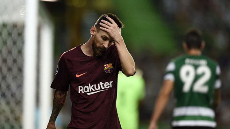 Reaksi Lionel Messi usai gagal mencetak gol. Copyright: INDOSPORT