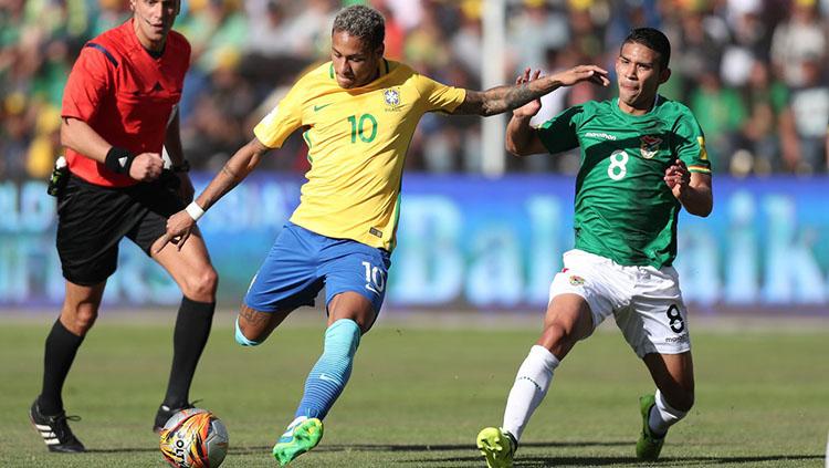 Neymar saat memperkaut Brasil melawan Bolivia. Copyright: Twittr/@CBF_Futebol