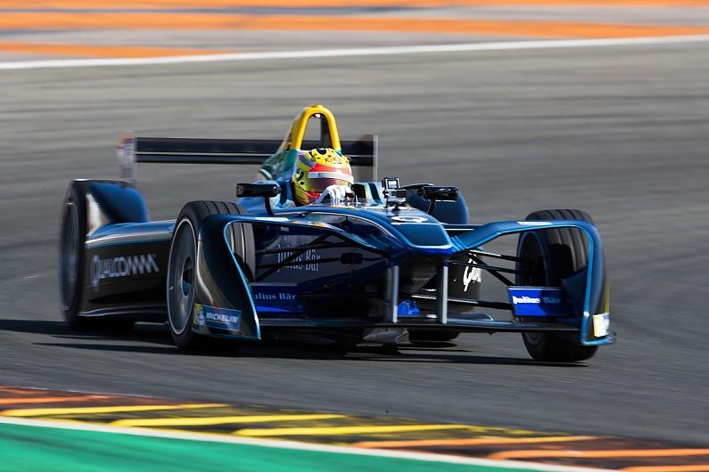 Rio Haryanto ketika menjajal mobil Formula E Copyright: Autosport