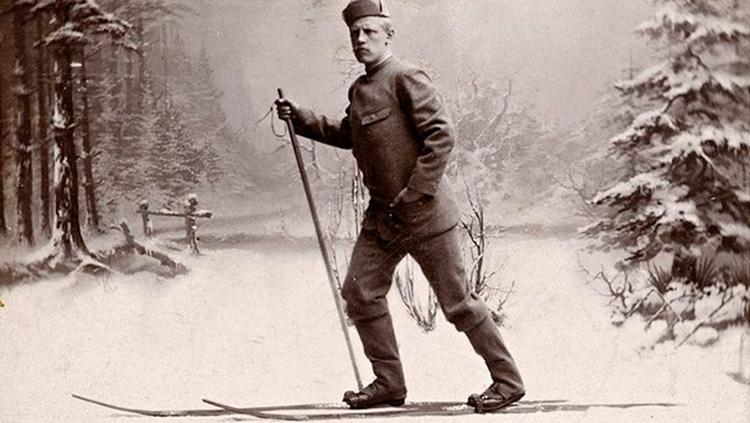 Fridtjof Nansen sukses menyeberangi Greenland menggungkan ski Copyright: Tribun