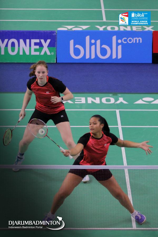 Alyssa Tirtosentono berpasangan dengan Debora Jille. Copyright: Djarumbadminton.com