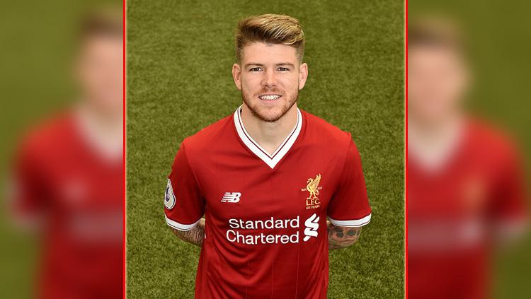 Alberto Moreno, bek kiri Liverpool.