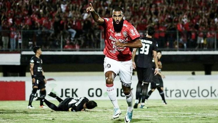 Marquee Player Bali United, Sylvano Comvalius. Copyright: Instagram@SylvanoComvalius