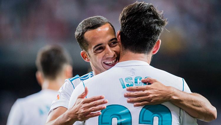 Lucas Vazquez dan Isco. Copyright: INDOSPORT