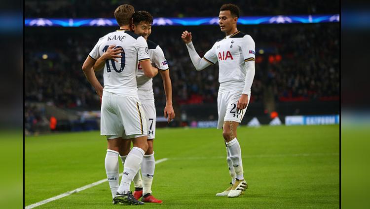 Tiga pemain bintang Tottenham Hotspur, Son Heung-min, Harry Kane, dan Dele Alli. Copyright: INDOSPORT