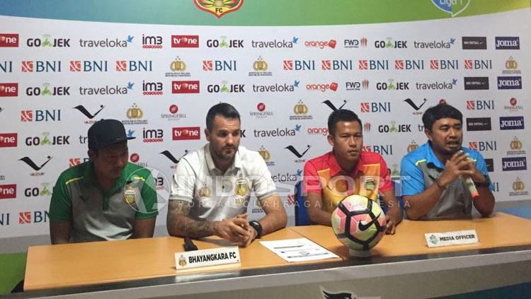 Bhayangkara FC dalam jumpa pers. Copyright: Muhammad Adiyaksa/INDOSPORT