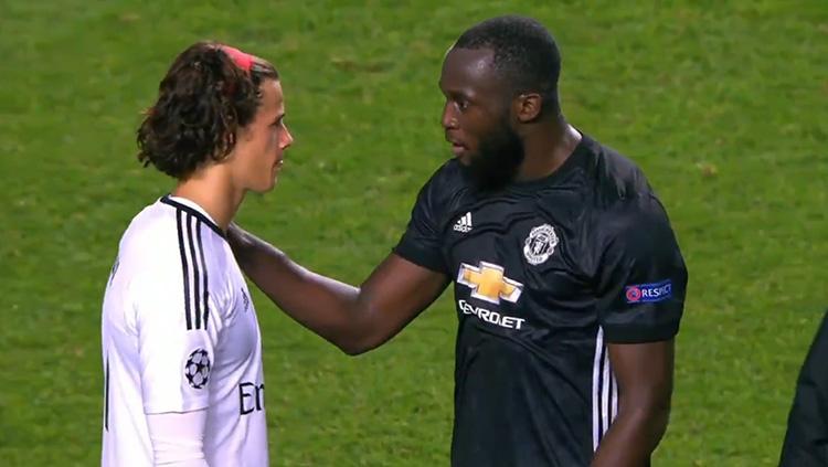 Mile Svilar dan Romelu Lukaku Copyright: Istimewa