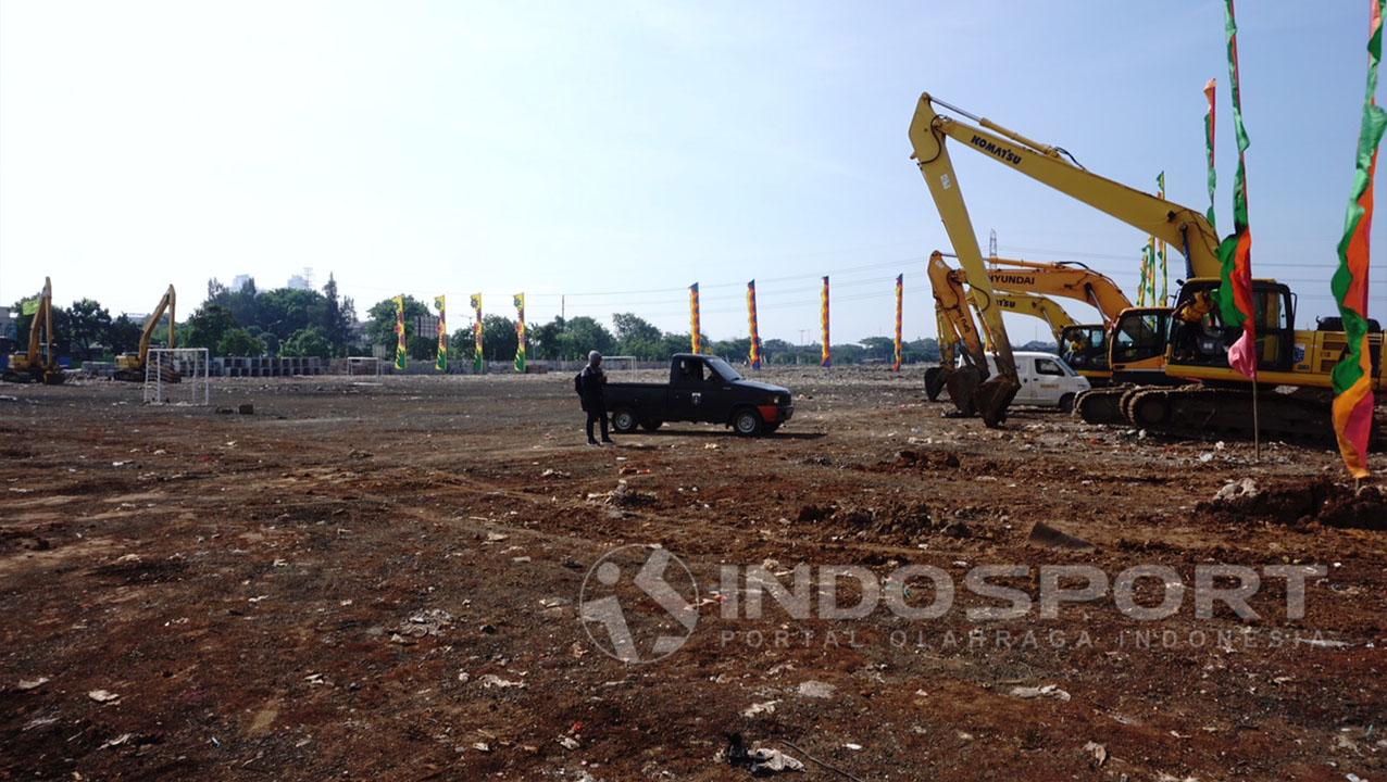 Kondisi Pembangunan Stadion BMW Copyright: Herry Ibrahim/Indosport.com