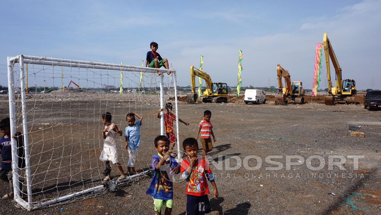 Kondisi Pembangunan Stadion BMW Copyright: Herry Ibrahim/Indosport.com