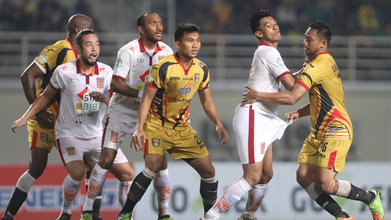 Mitra Kukar vs Pusamania Borneo Copyright: Instagram@borneofc.id