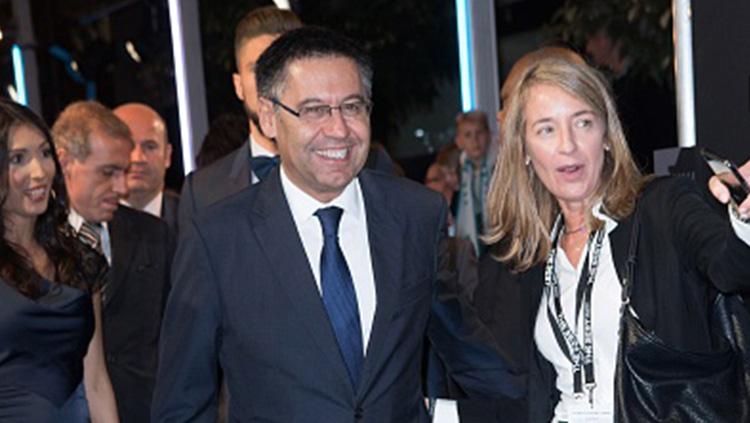Mantan presiden Barcelona, Josep Maria Bartomeu saat menghadiri acara.
