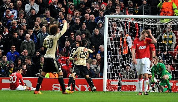 Benfica vs Manchester United di tahun 2011. Copyright: INDOSPORT