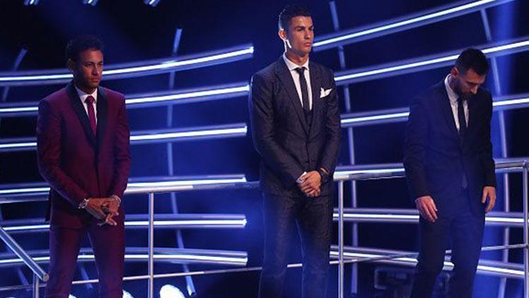 Ronaldo, Neymar dan Messi di penghargaan FIFA The Best 2017. Copyright: sportskeeda.com