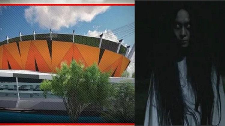Stadion%20sepakbola%20dan%20kuntilanak