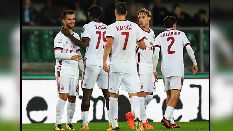 Selebrasi para pemain AC Milan. Copyright: INDOSPORT