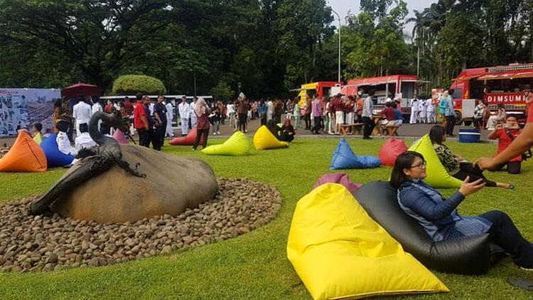 Suasana di taman Istana Bogor saat perayaan Hari Sumpah Pemuda. Copyright: Kumparan.com