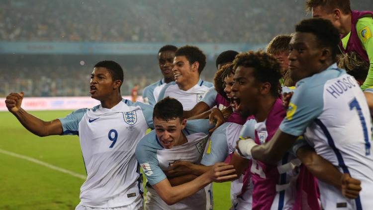 Inggris U-17 saat menjuarai Piala Dunia U-17 2017. Copyright: Twitter/England