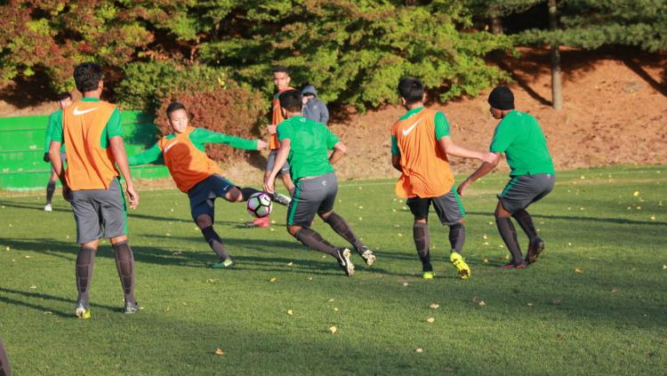 Latihan perdana Timnas U-19 di Korea Selatan. Copyright: PSSI