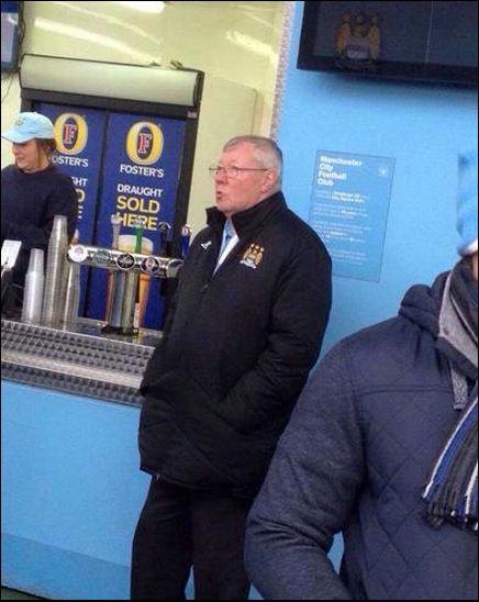 Kembaran Sir Alex Ferguson, Allan Mullins Copyright: Daily Mail