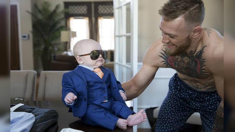 Conor McGregor dang sang putra, Conor Jr.