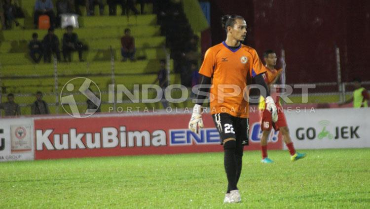 Jandia Eka Putra, kiper Semen Padang. Copyright: Taufik Hidayat/INDOSPORT