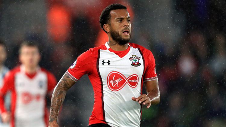 Manchester United dikaitkan dengan kabar mengejutkan jelang penutupan bursa transfer musim panas 2023. Mereka mengincar Ryan Bertrand yang berstatus free agent.