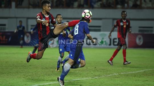 Persipura Jayapura U-19 vs Persib Bandung U-19.