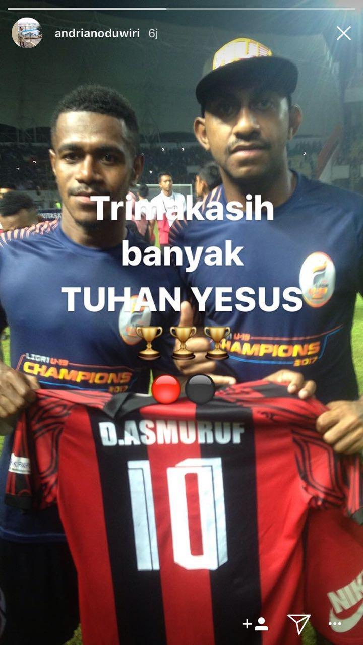 Instagram story @andrianoduwiri pemain Persipura U-19 Copyright: instagram/@andrianoduwiri