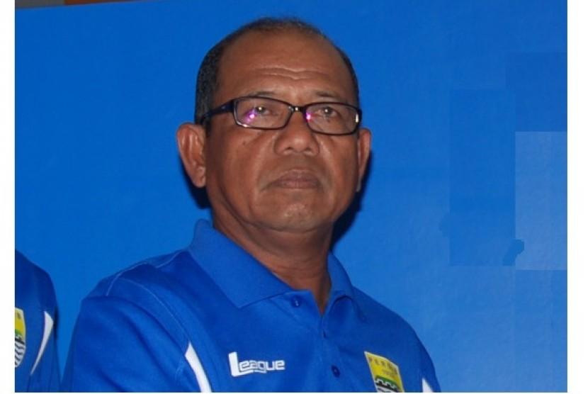Emral Abus segera kembali ke fokus ke kampus untuk meraih gelar profesor.