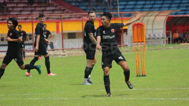 Gelandang bertahan klub Liga 1 PSM Makassar, Muhammad Arfan, membongkar persiapan khususnya setiap jelang menghadapi sebuah laga.