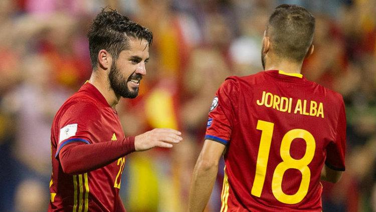 Jordi Alba dan Isco Copyright: Istimewa