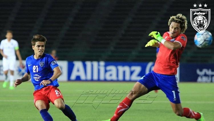 Pemain Johor Darul Ta'zim Nazmi Faiz berhasil menyabet AFC Cup Goal of The Tournament 2017.