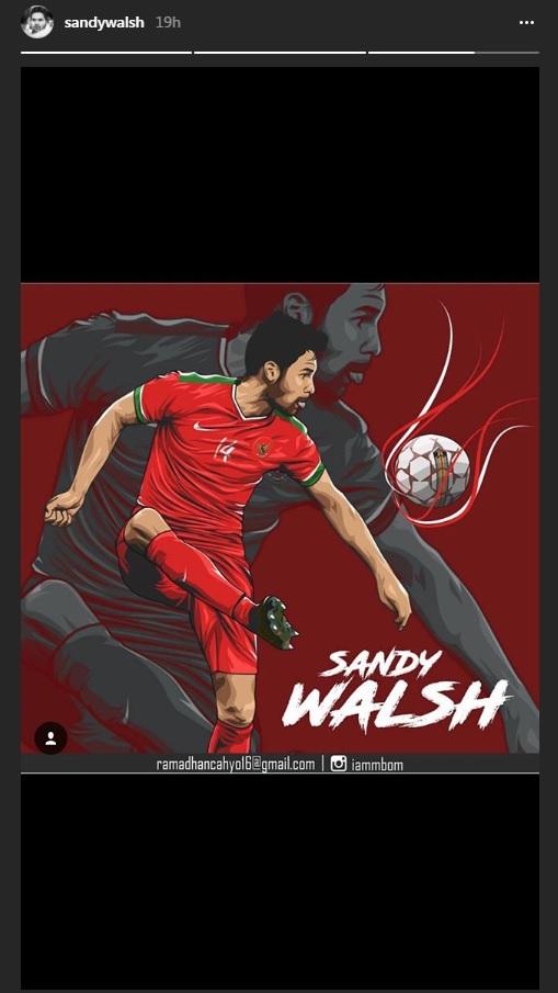 Sandy Walsh posting gambar memakai jersey Timnas Indonesia. Copyright: Instagram.com/sandywalsh