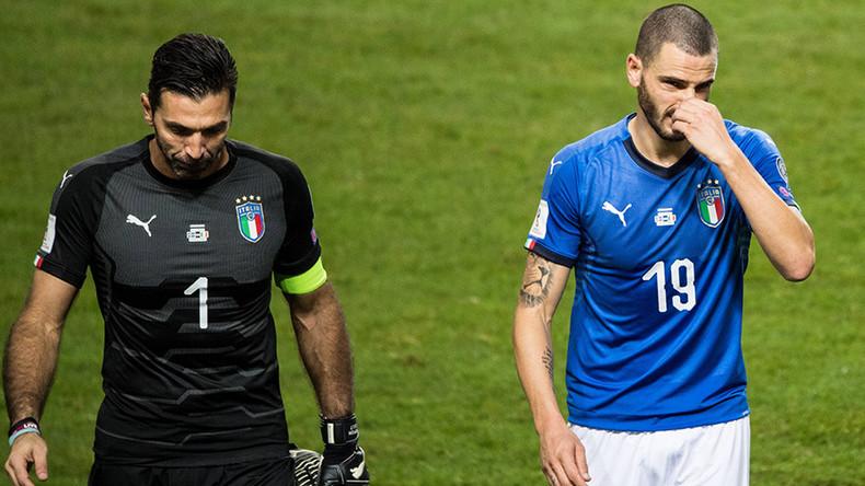Italia gagal melaju ke Rusia, Buffon meminta maaf. Copyright: -