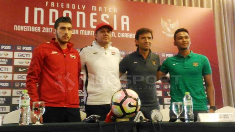 Jumpa Pers Timnas Indonesia U-23 melawan Suriah. Copyright: Zainal Hasan/INDOSPORT