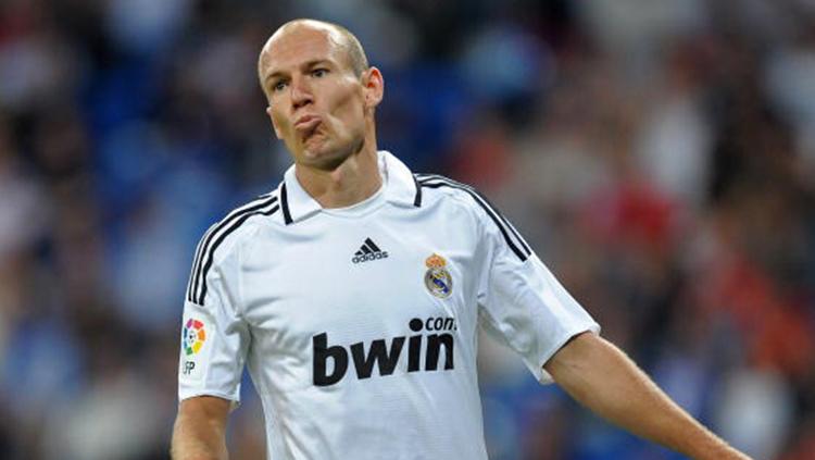 Arjen Robben saat memperkuat Real Madrid. Copyright: INDOSPORT
