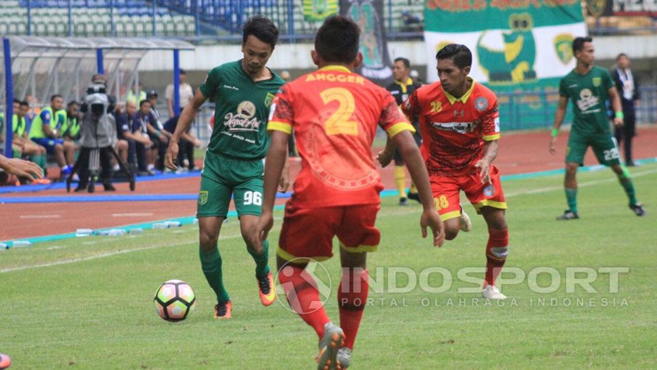 Persebaya vs Martapura Copyright: Arif Rahman/Indosport.com