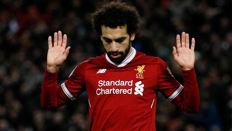 Mohamed Salah enggan merayakan gol ke gawang Chelsea. Copyright: TheSun