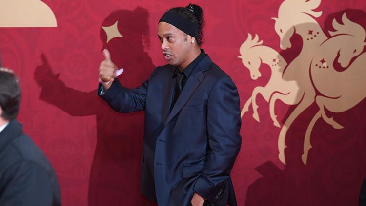 Sejumlah tamu undangan sudah hadi di Istana Kremlin, salah satunya bintang Brazil, Ronaldinho. Copyright: @FIFAWorldCup