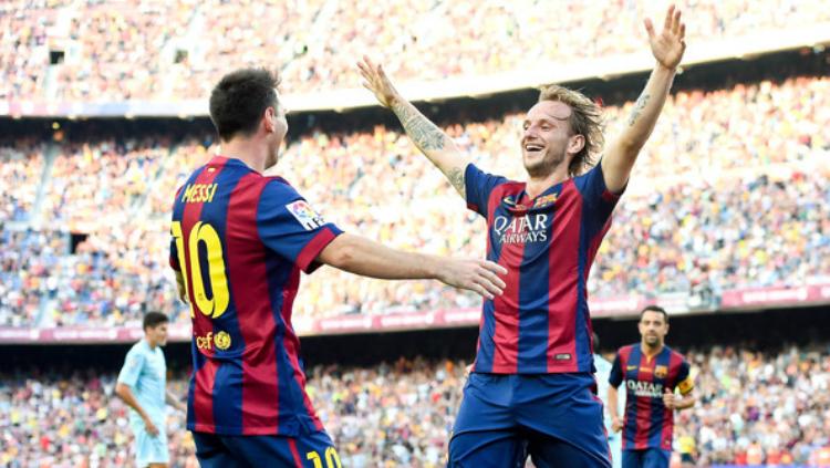 Lionel Messi dan Ivan Rakitic. Copyright: Zimbio