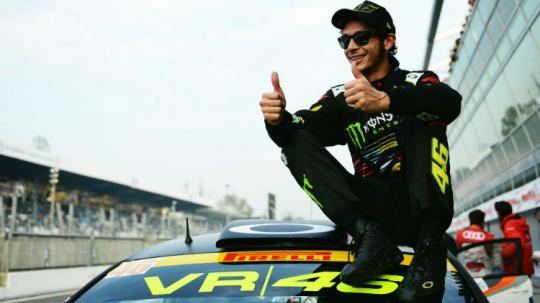 Valentino Rossi juarai Monza Rally Show 2017