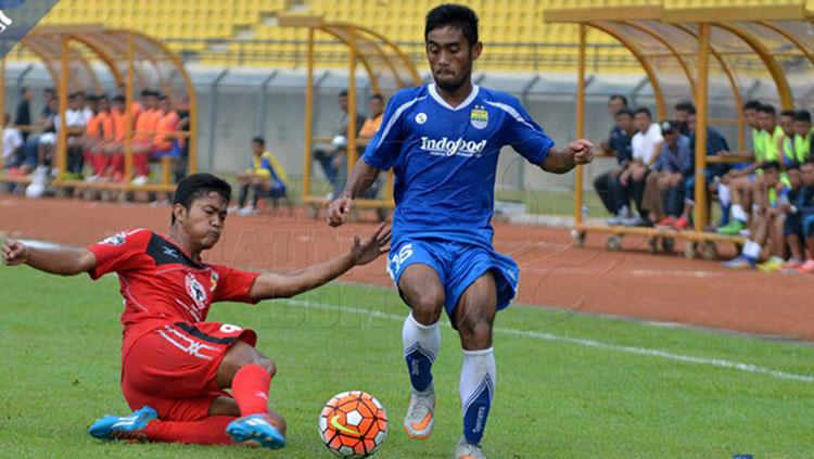 Eks Persib U-21, Ahmad Syaifullah, memilih bergabung ke Persija. Copyright: Simamaung